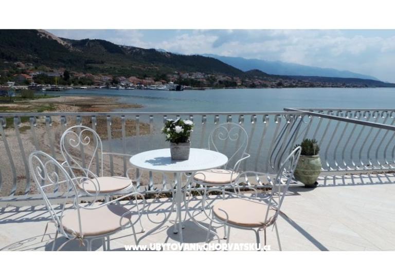 La Gatta Apartments – photo 9