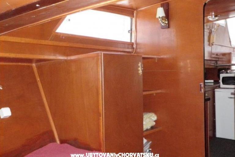 Housebot Princezna Kristina – photo 8