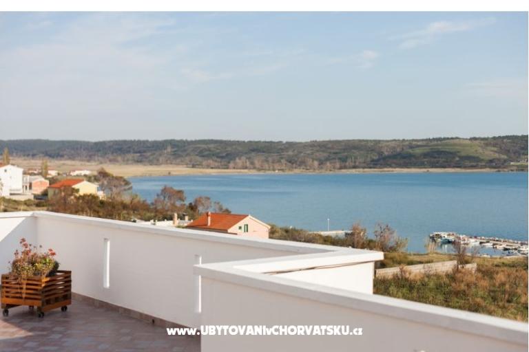 Apartment Miočić - Adam – photo 12