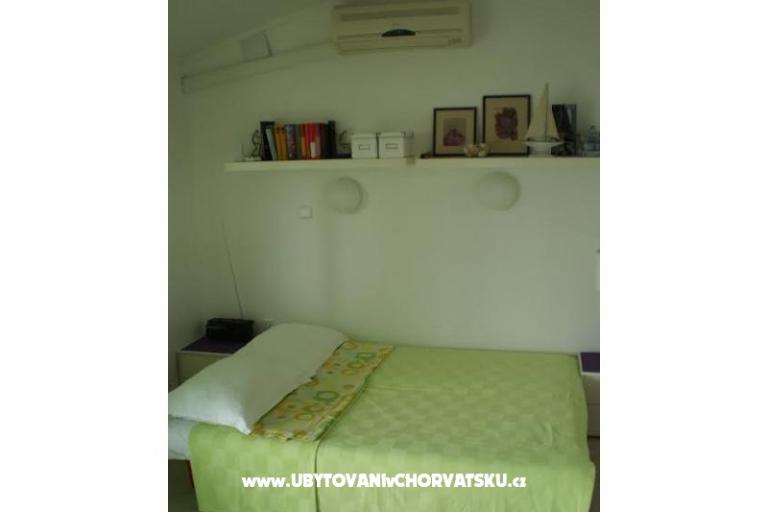 Apartments Jakov – photo 10