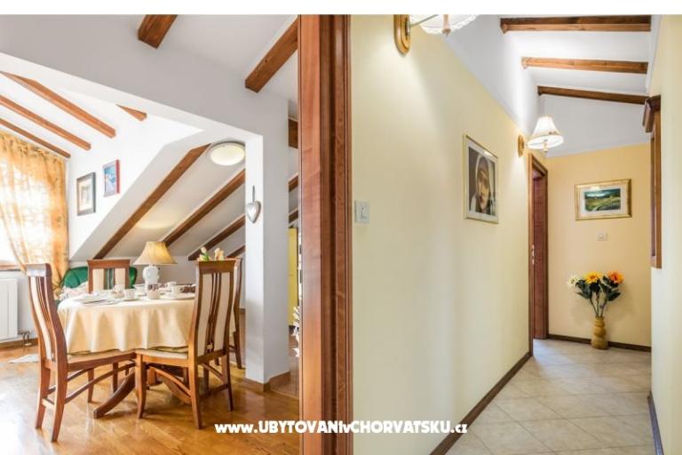 Apartments Ingrid – photo 11