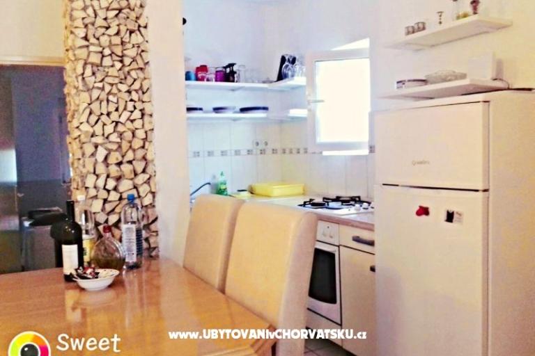 Apartment Loncar – photo 11