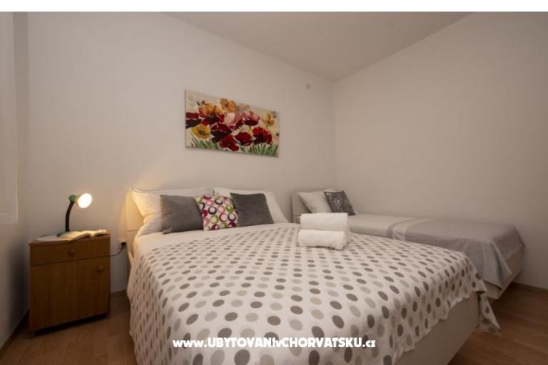 Apartment Neva – photo 4