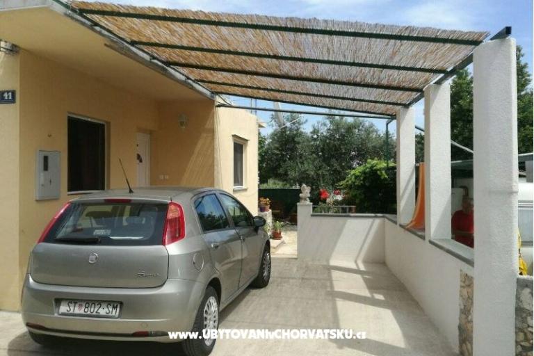Apartment Pane – photo 15