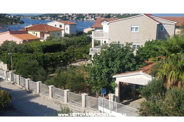 Apartments Anita – photo 2