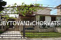 Apartments Juric – photo 2