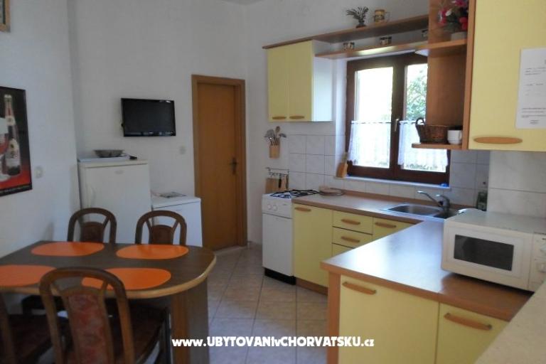 Apartments Karabatić – photo 8