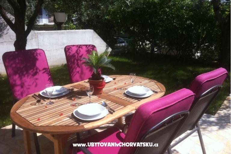 Apartments Luka Rogoznica – photo 10