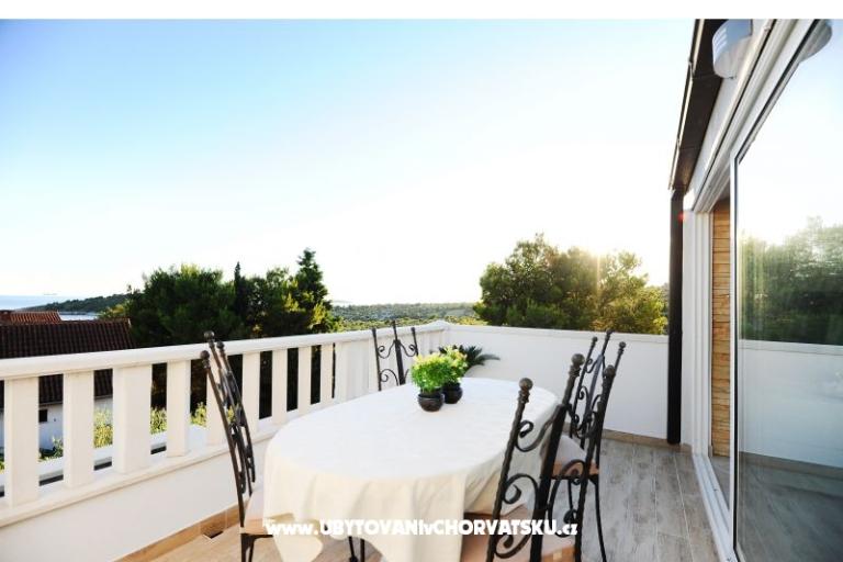 Apartments Luka Rogoznica – photo 9