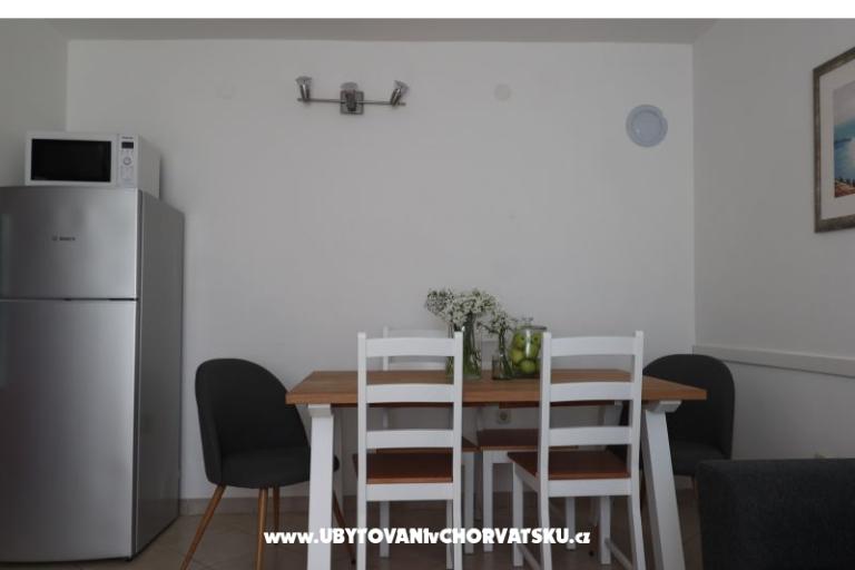 Kamene kuće Nikola – photo 15
