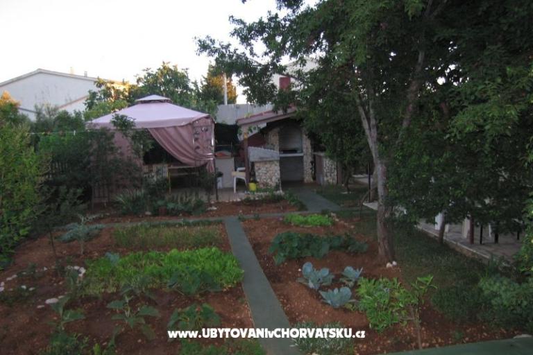 Apartments Škaro – photo 9