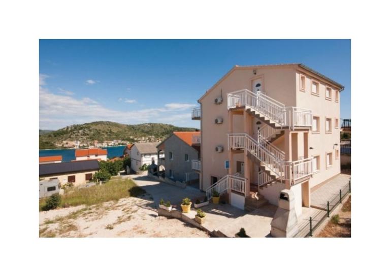 Apartments Zdravka – photo 3