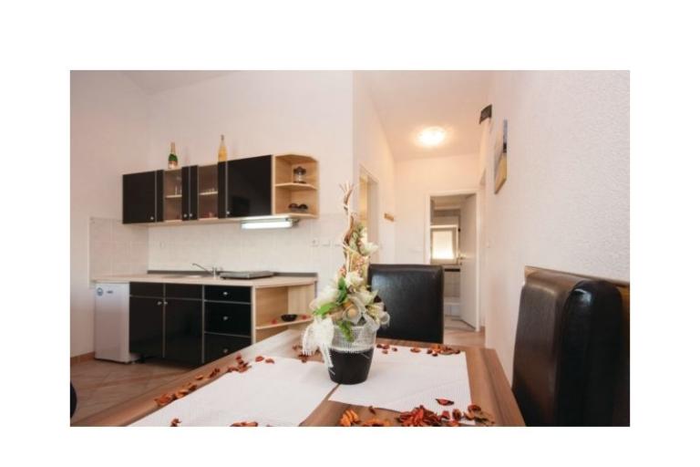 Apartments Zdravka – photo 5