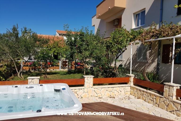 Apartments Krešimir  OD 30 EUR – photo 14