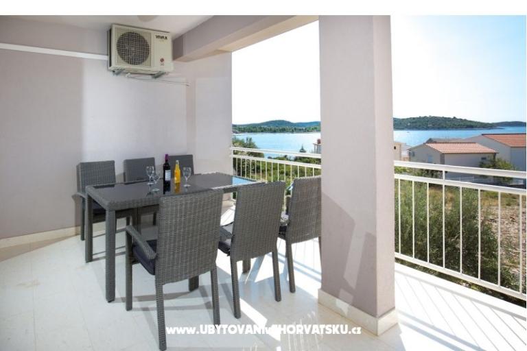 Apartments Elez – photo 9