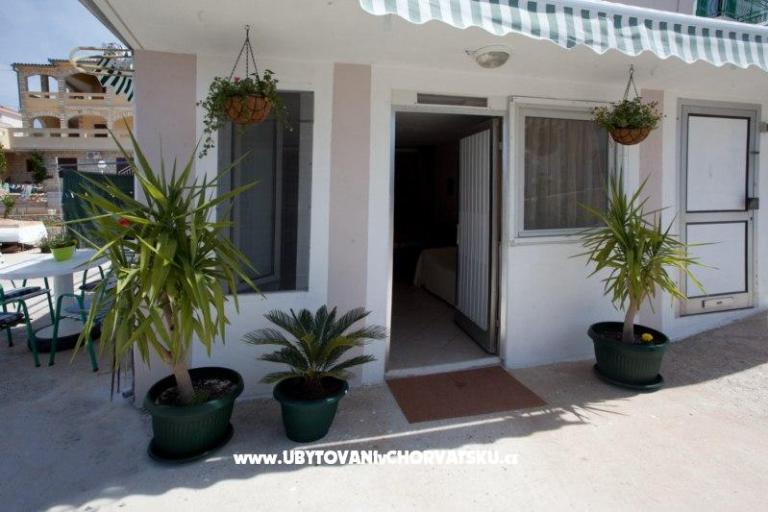 Apartments Ljubo i Kata – photo 4