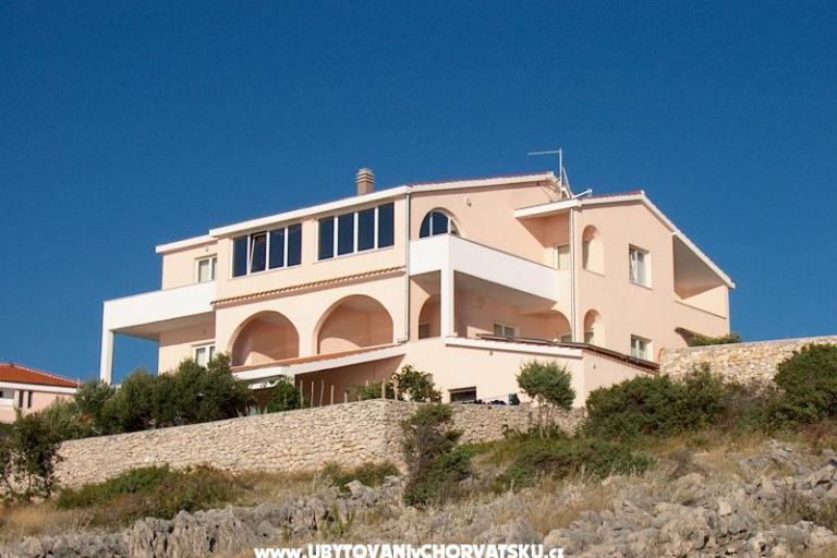 Puntaplanka Apartments – photo 2