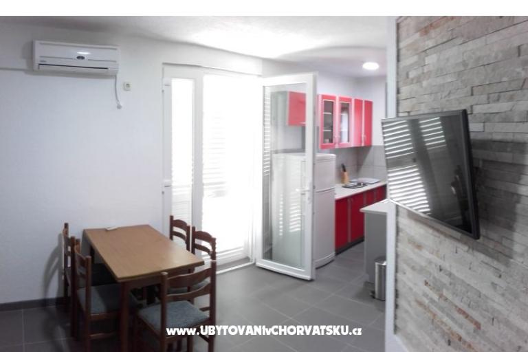 Apartments Rogoznica – photo 12