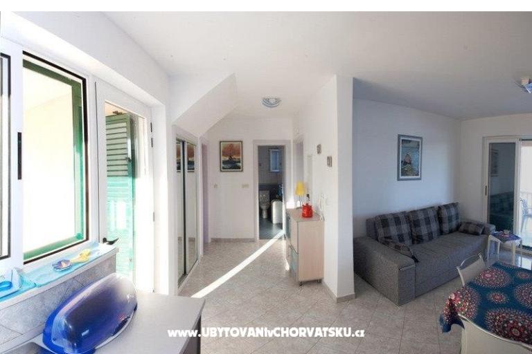 Beach apartments Rogoznica – photo 12