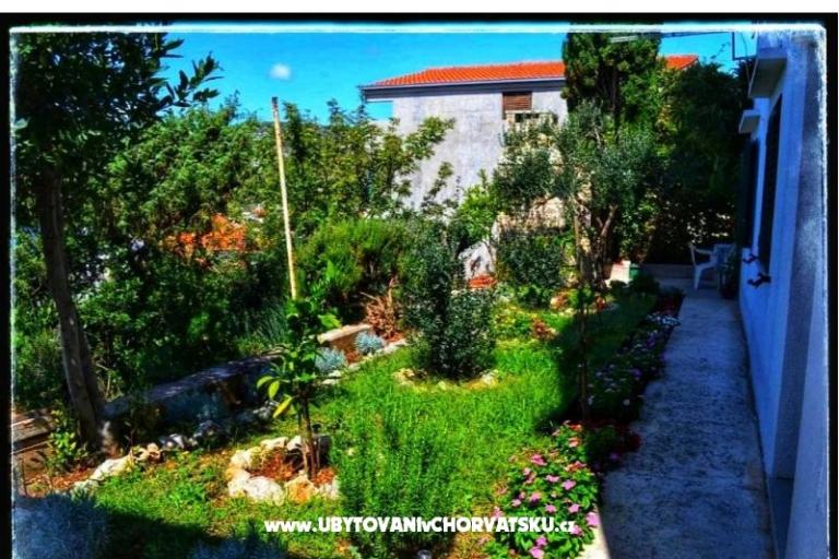 Holiday Apartments Lucic – photo 16