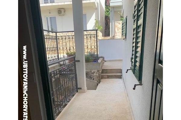 Holiday Apartments Lucic – photo 47