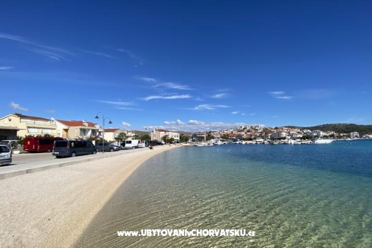 House on the beach – photo 2