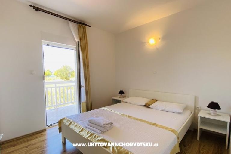House on the beach – photo 9