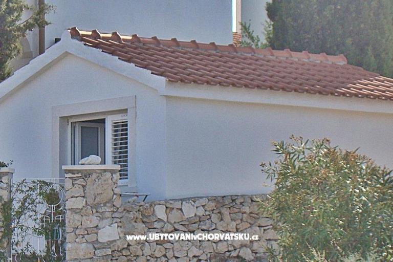 House Two Cypresses – photo 2