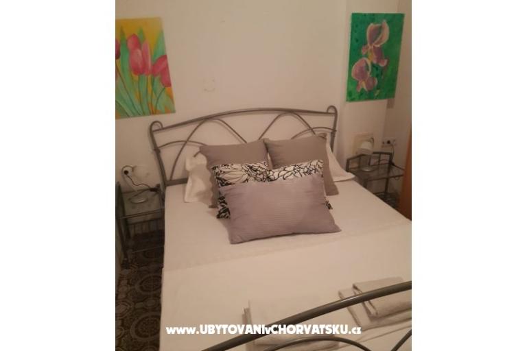 Marty  Apartments – photo 2