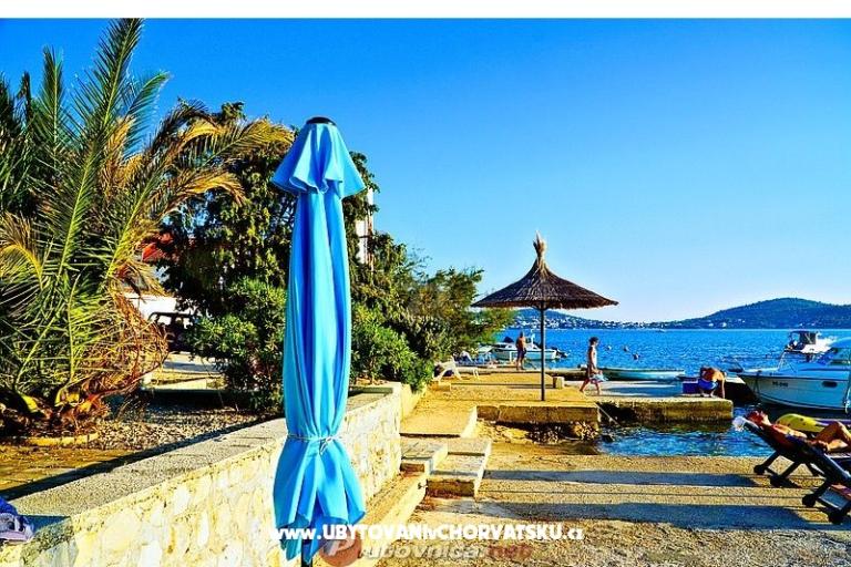 Villa Brusnjak Zatoglav Rogoznica  – photo 13