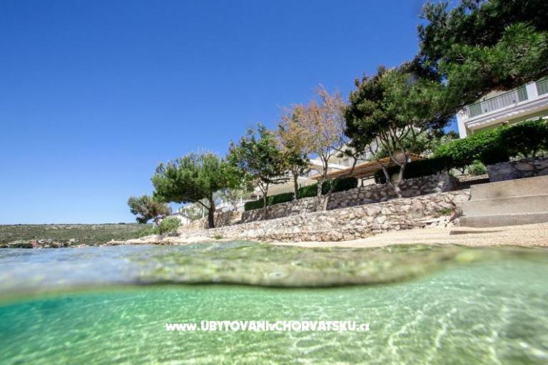 Villa Brusnjak Zatoglav Rogoznica  – photo 6