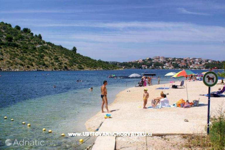Villa Brusnjak Zatoglav Rogoznica  – photo 7