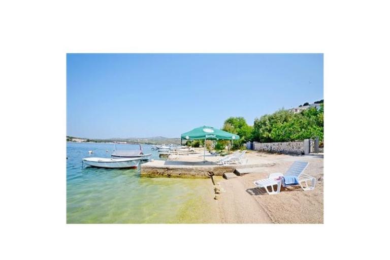 Villa Brusnjak Zatoglav Rogoznica  – photo 8