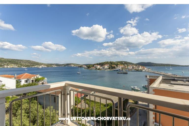 Flores Luxury Suites – photo 4