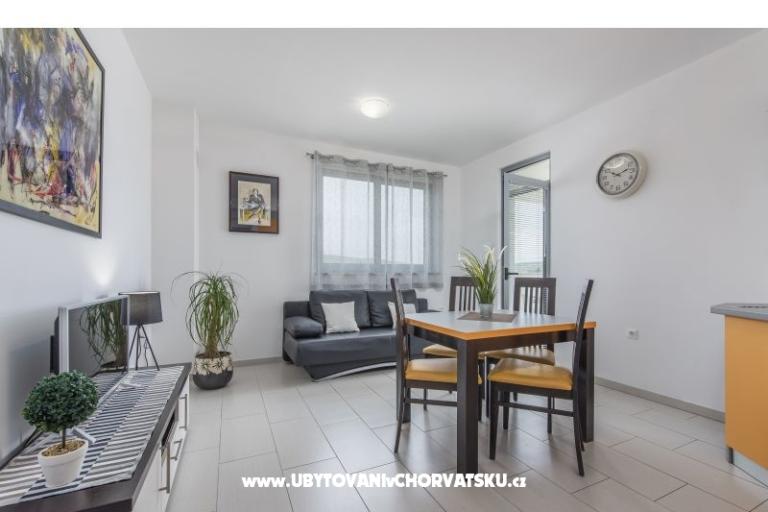 Apartments Kimi with swimming pool  – photo 3