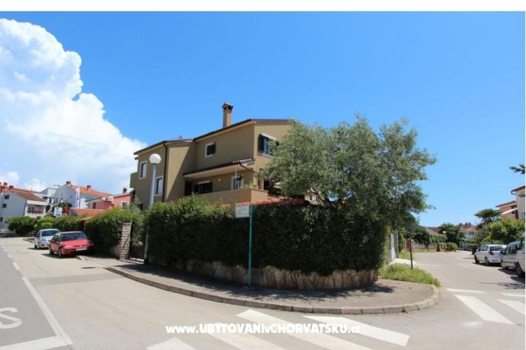 Apartments Natasa – photo 2