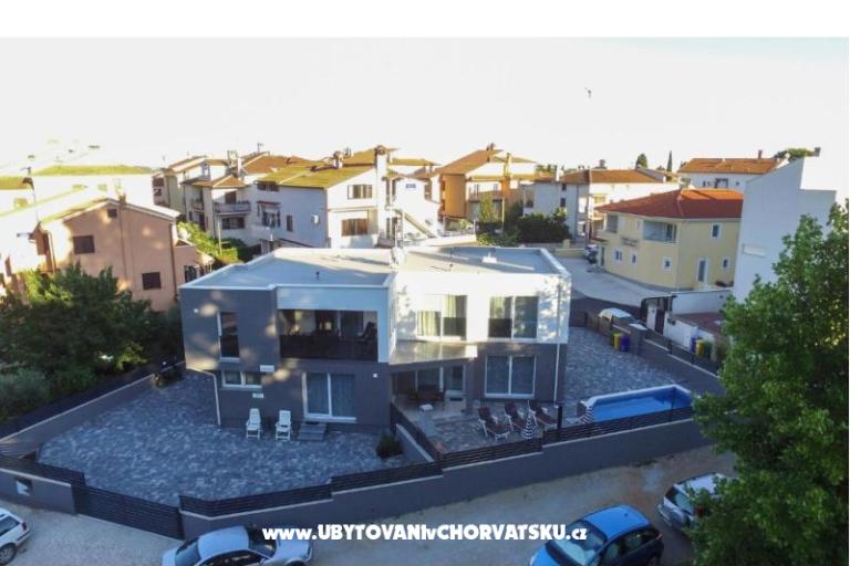 Apartments Karlo  – photo 2