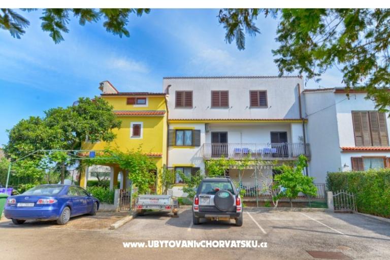 Cheap apartment in Rovinj – photo 2