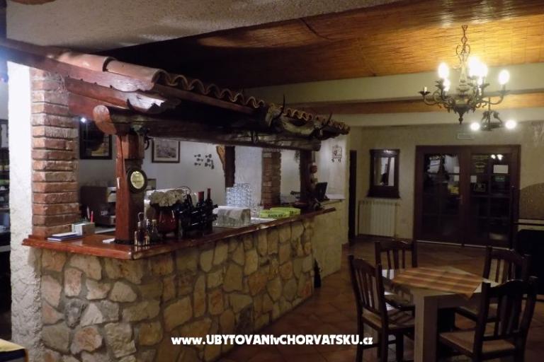 Rooms &amp; Restaurant Feral – photo 6