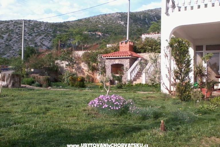 Apartments i kuća za odmor Tomas  – photo 9