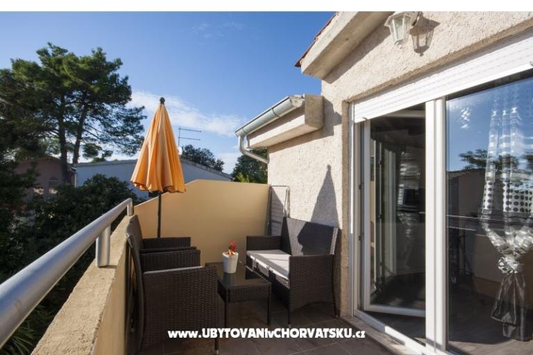 Apartment L – photo 11