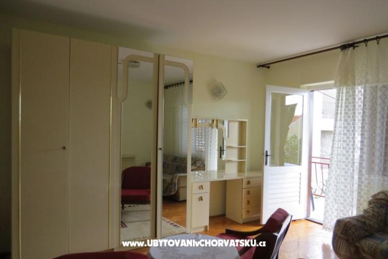 Apartments Gović – photo 12