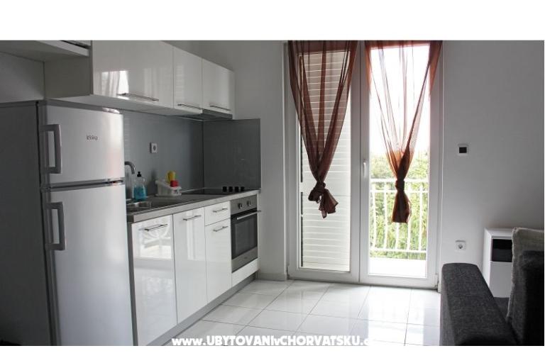Apartments Karla – photo 14