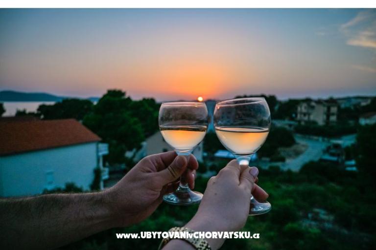 Apartments Menđušić – photo 8