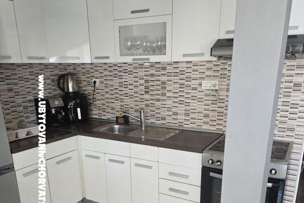 Apartments Milena – photo 12