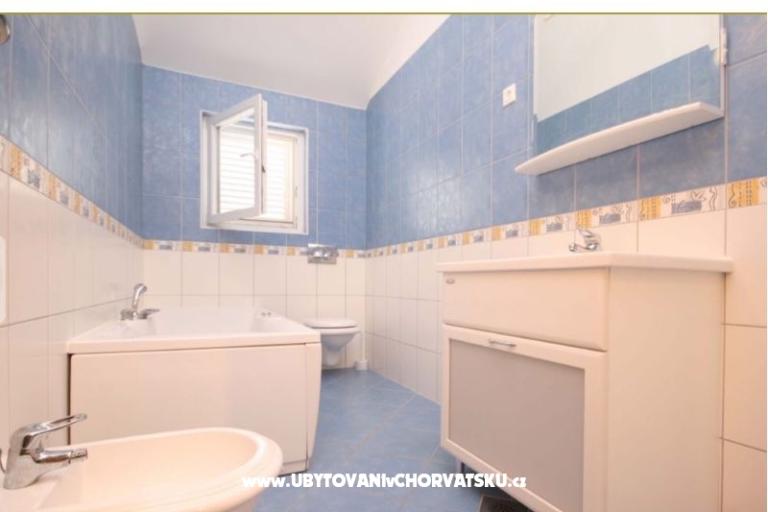 Apartments Naomi – photo 5