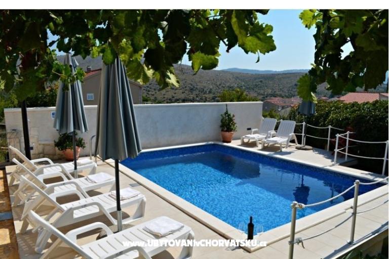 Apartments Villa RA – photo 2