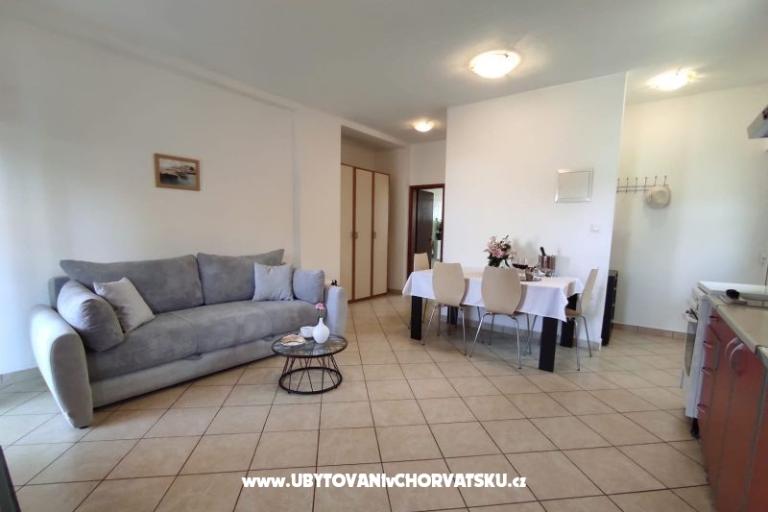 Apartments Španja – photo 10