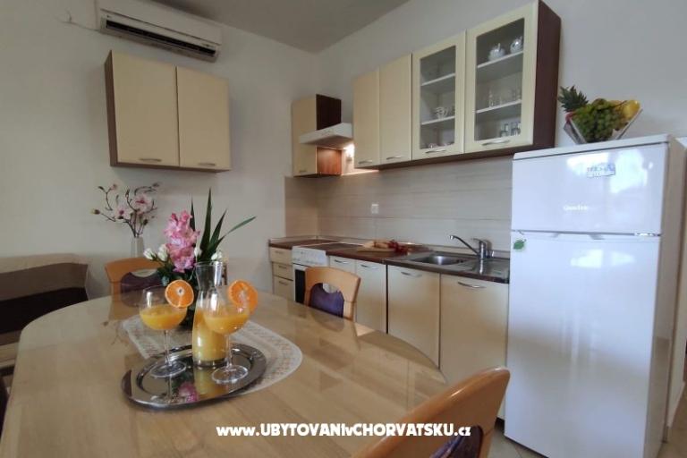 Apartments Španja – photo 11