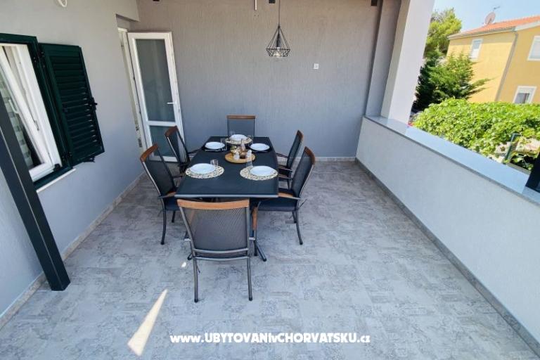 Beach view House – photo 3